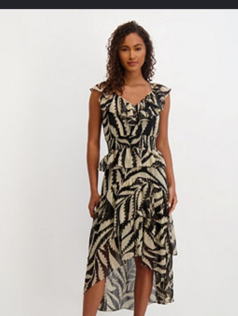 Kensie Black Cream Abstract Ruffle High Low Maxi Dress Size 8 NWT Cocktail